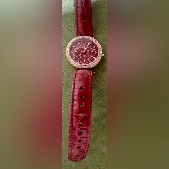 Michael Kors Red & Gold Mini Parker Red Dial Ladies Watch MK6451 Stunning! - Picture 8 of 16